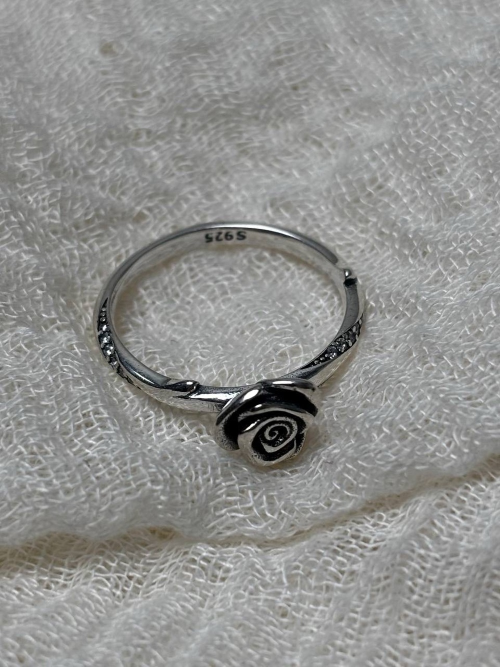 925 Sterling Silver Rose Accent Women's Ring, Size 8 - Picture 3 of 4
